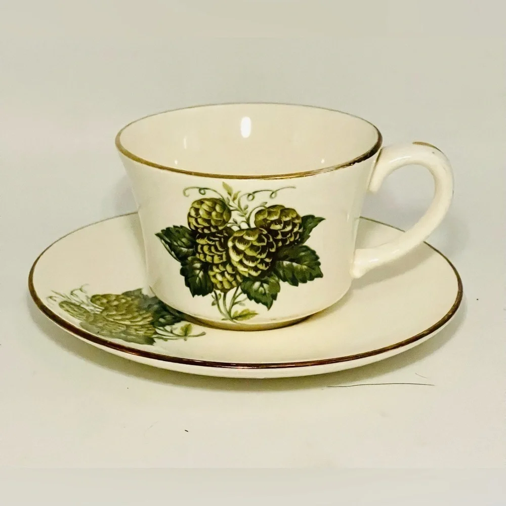 Vintage Hops Teacup & Saucer Botanical Gold Rim Royal Worcester Hop Mathon Green